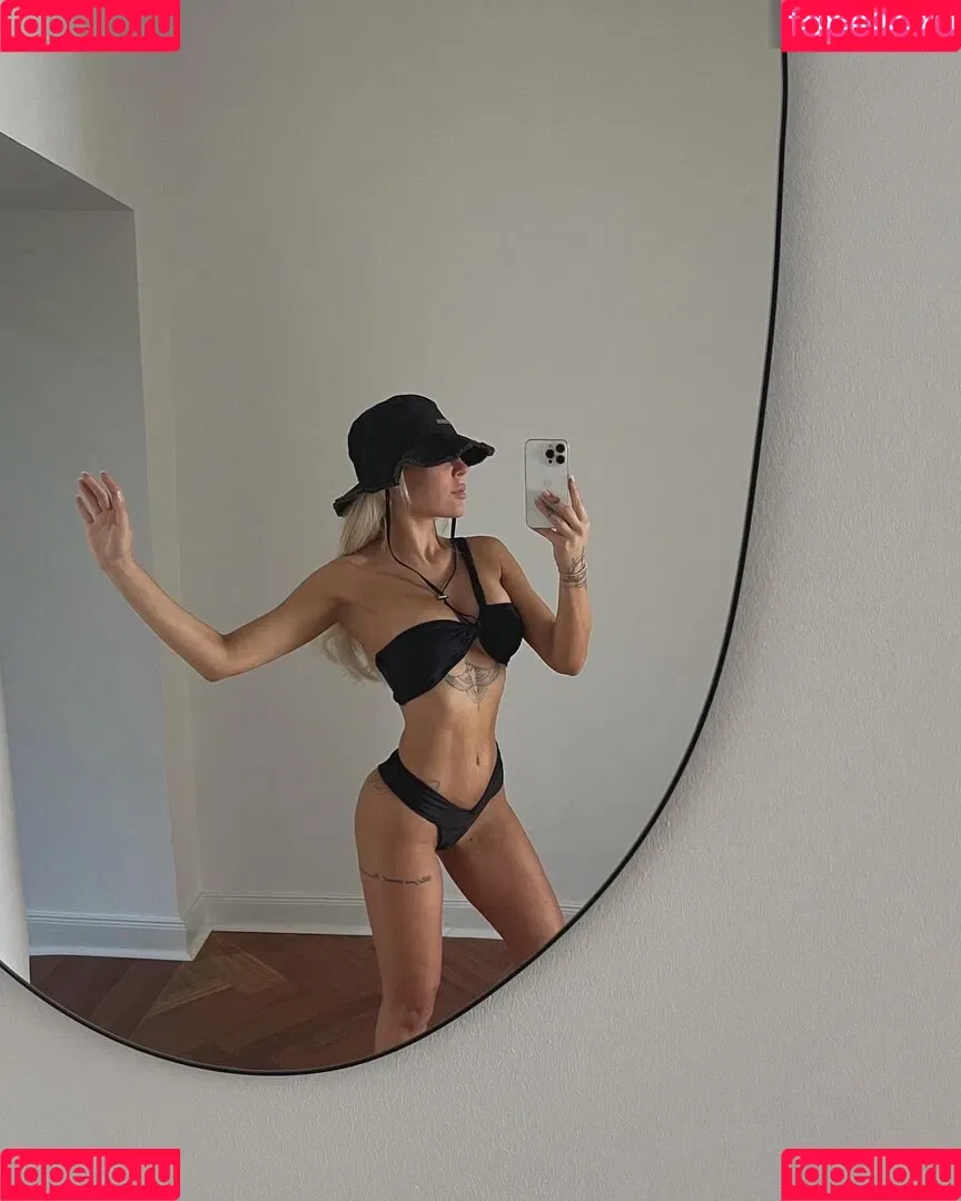 Samantha Abdul Onlyfans Photo Gallery 