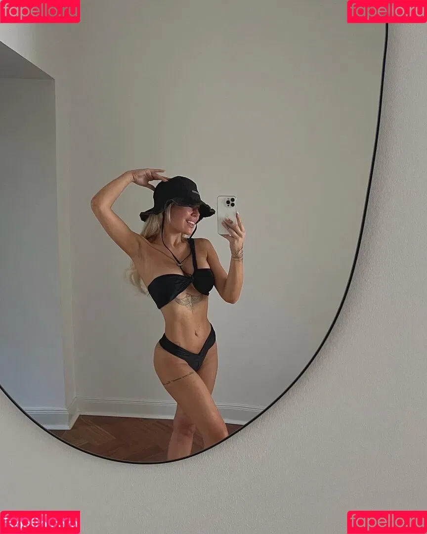 Samantha Abdul Onlyfans Photo Gallery 