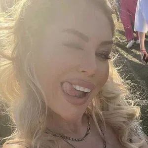 Samantha Abdul Onlyfans Photo Gallery 