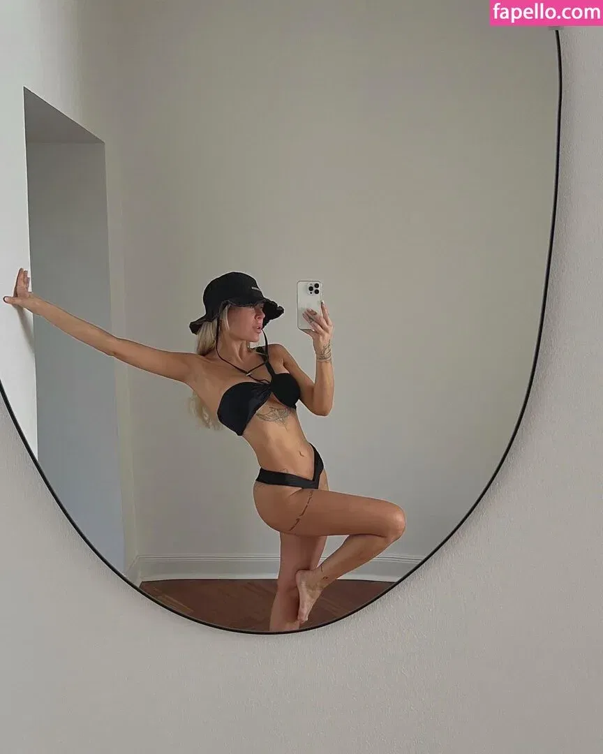 Samantha Abdul Onlyfans Photo Gallery 