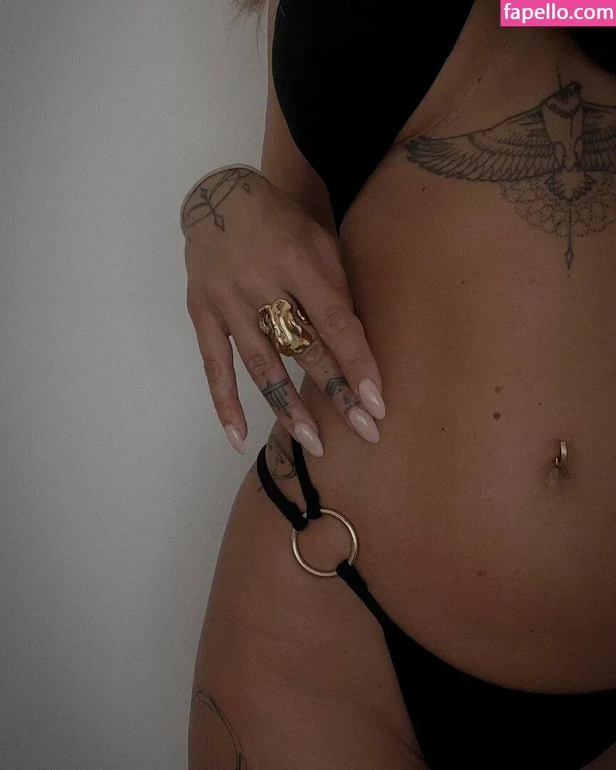 Samantha Abdul Onlyfans Photo Gallery 