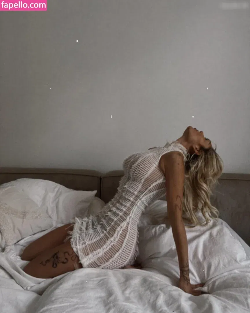 Samantha Abdul Onlyfans Photo Gallery 