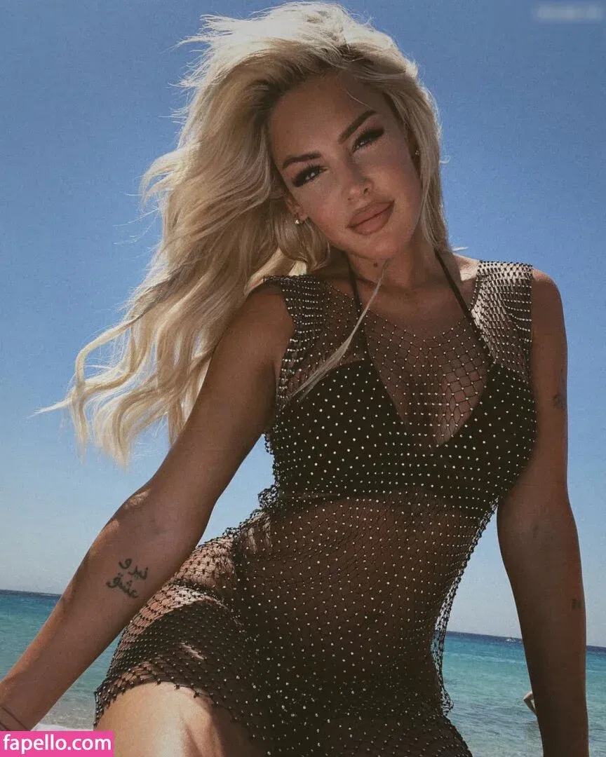 Samantha Abdul Onlyfans Photo Gallery 