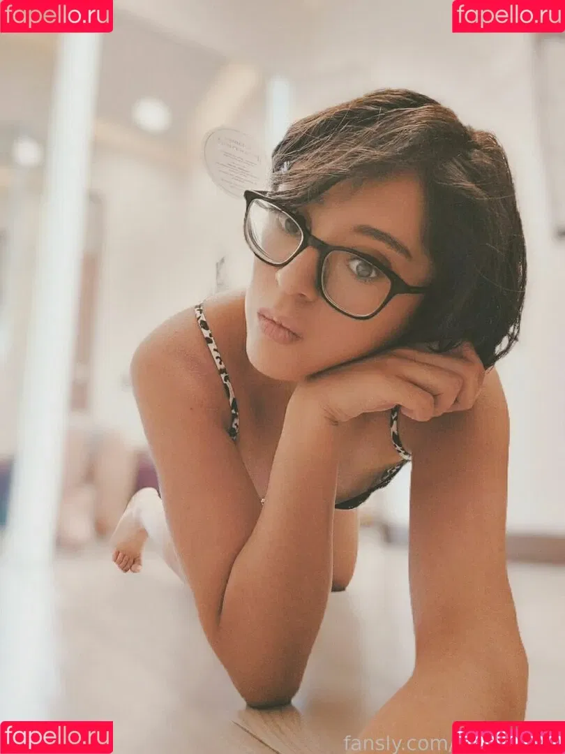 AndraMilla Onlyfans Photo Gallery 