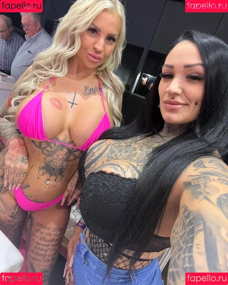 Stifflersmom Onlyfans Photo Gallery 