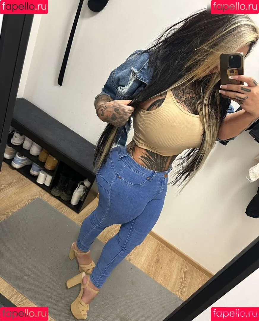 Stifflersmom Onlyfans Photo Gallery 