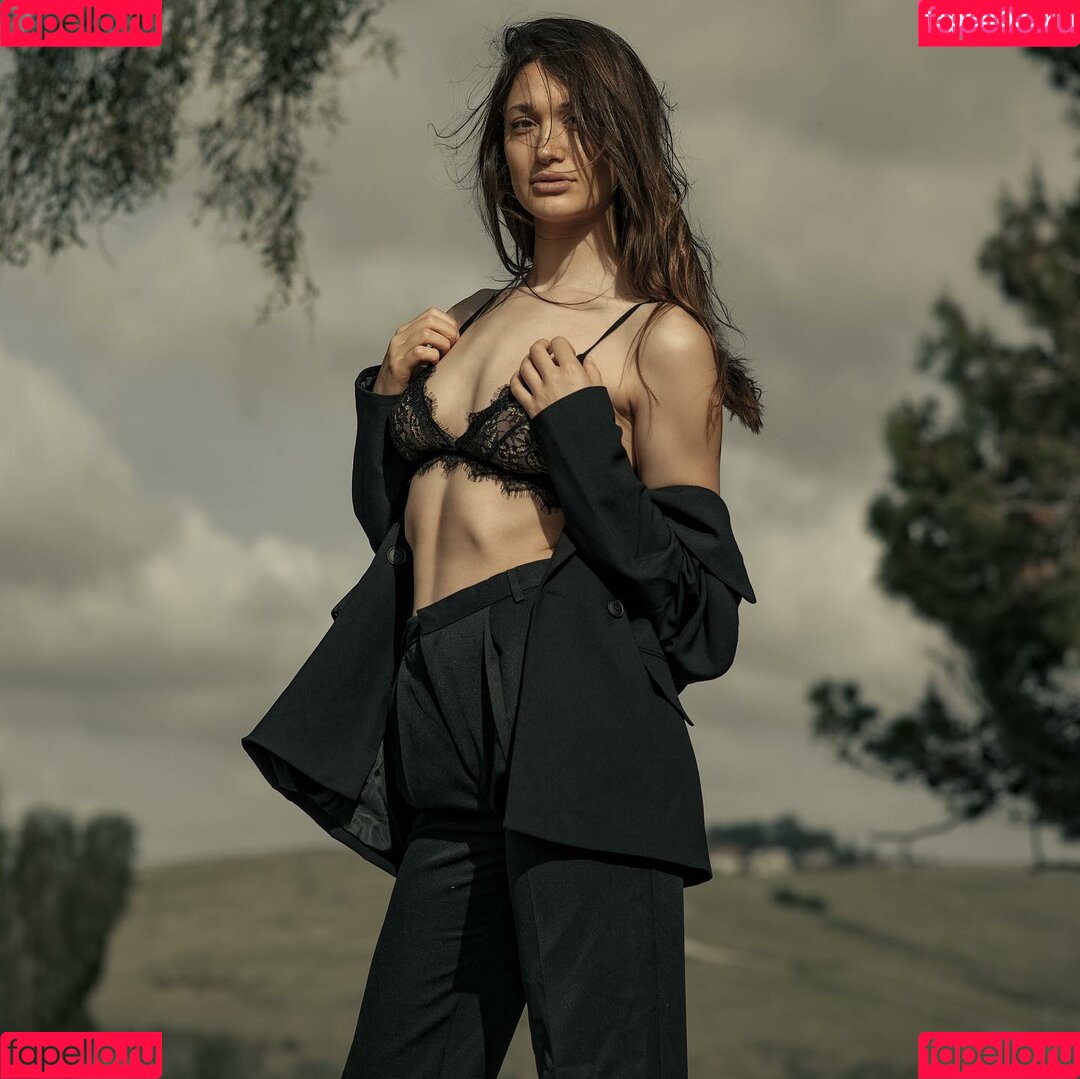 Shira Aizner Onlyfans Photo Gallery 