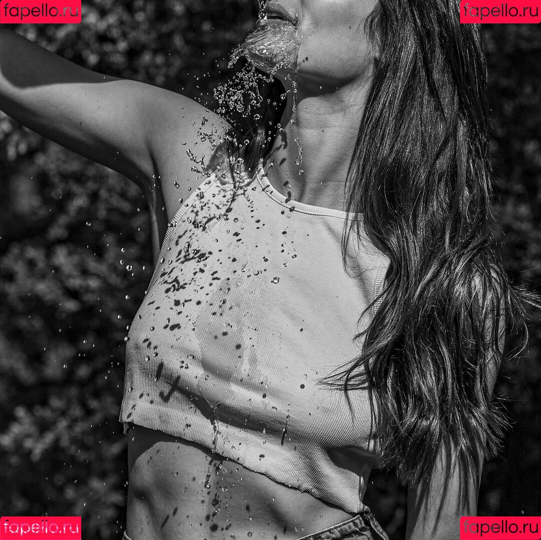 Shira Aizner Onlyfans Photo Gallery 