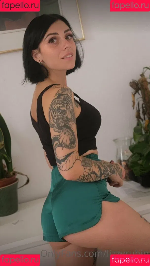 Lizyrubinspicy Onlyfans Photo Gallery 