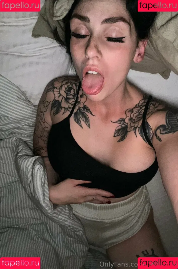 Lizyrubinspicy Onlyfans Photo Gallery 