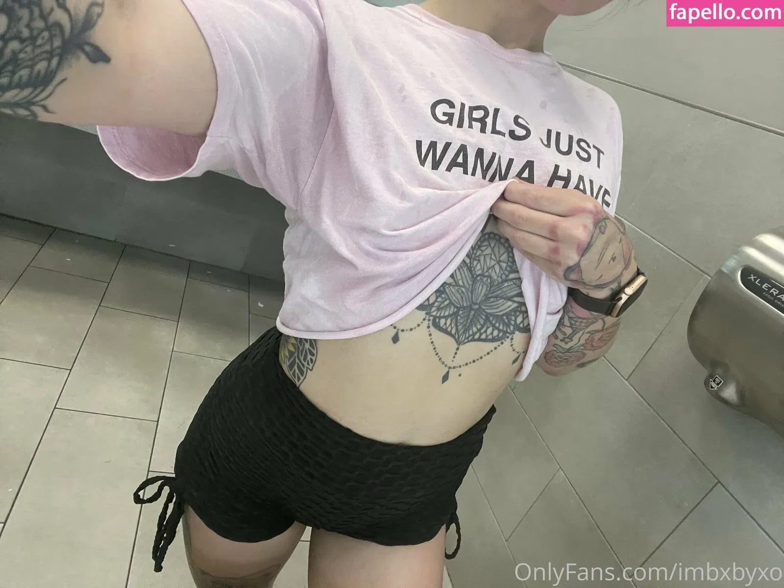 imbxbyxo Onlyfans Photo Gallery 