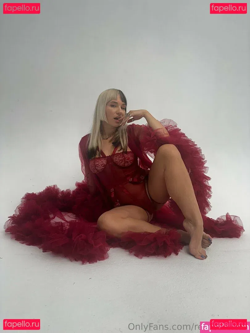 reedamberx Onlyfans Photo Gallery 