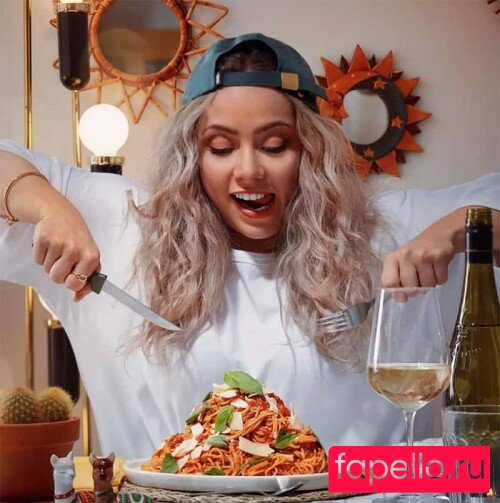 reedamberx Onlyfans Photo Gallery 