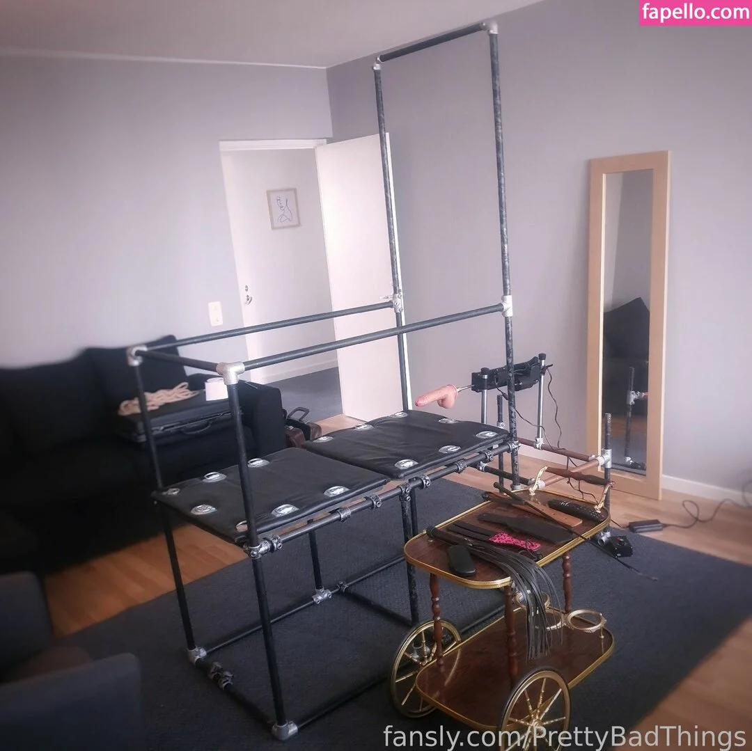 PrettyBadThings Onlyfans Photo Gallery 