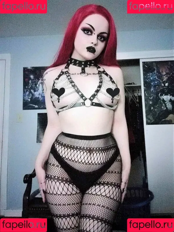 Girlbossnian Onlyfans Photo Gallery 