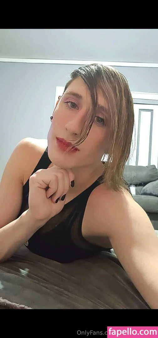 vivianxnaiviv Onlyfans Photo Gallery 