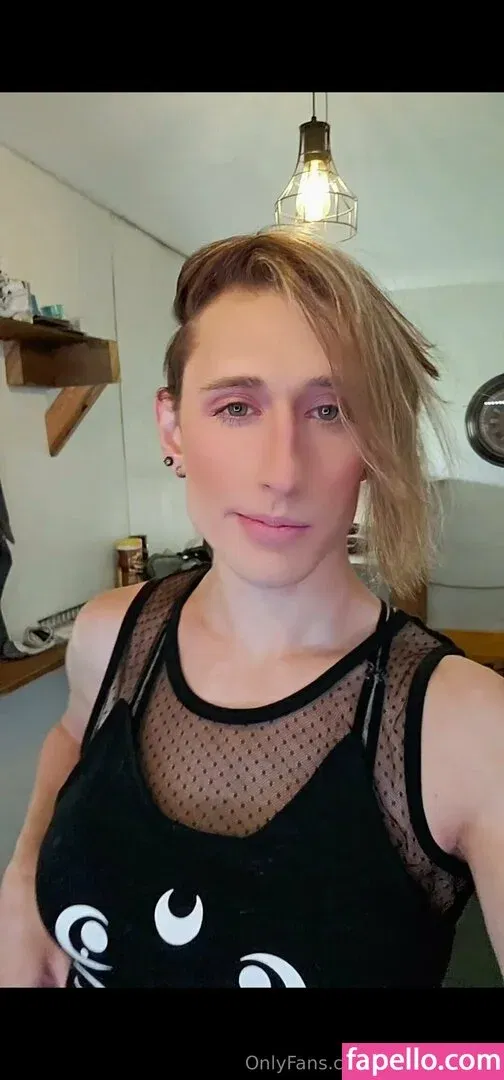 vivianxnaiviv Onlyfans Photo Gallery 