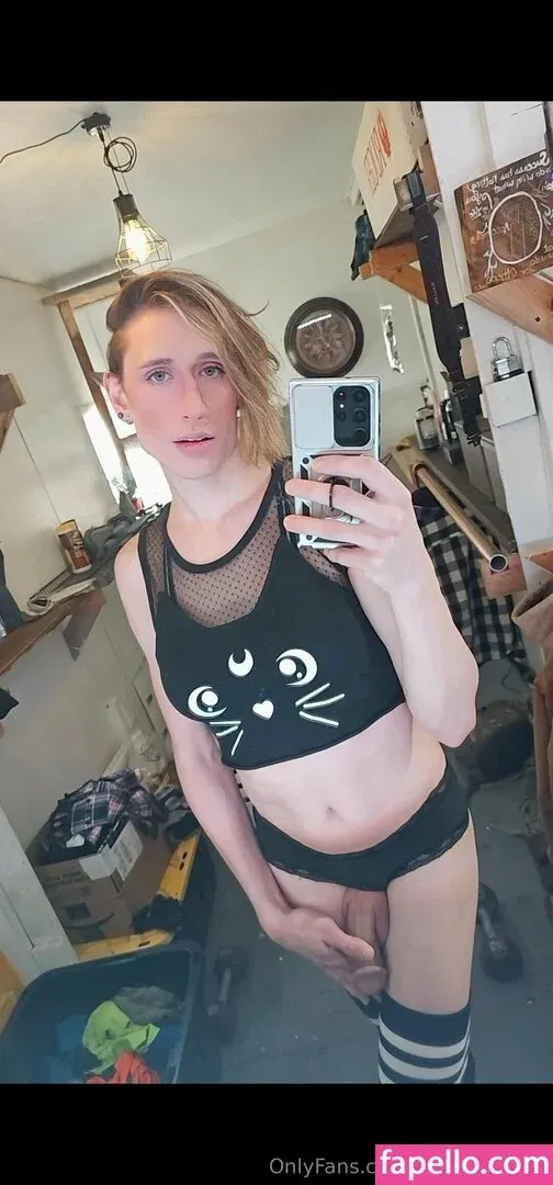 vivianxnaiviv Onlyfans Photo Gallery 