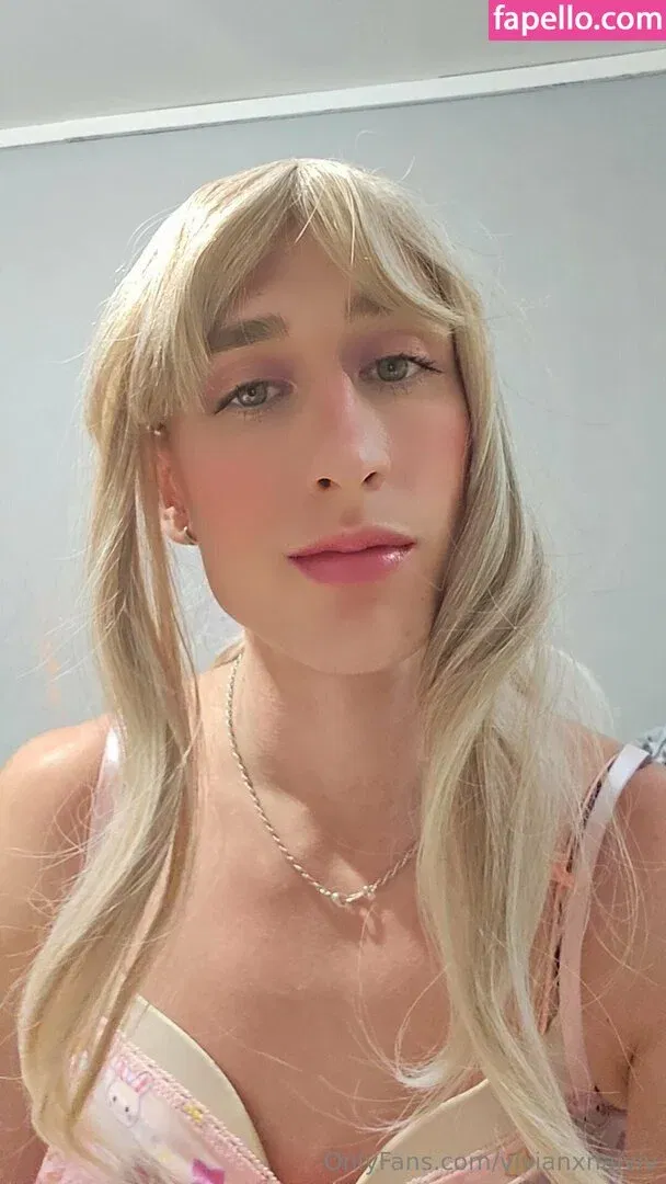 vivianxnaiviv Onlyfans Photo Gallery 