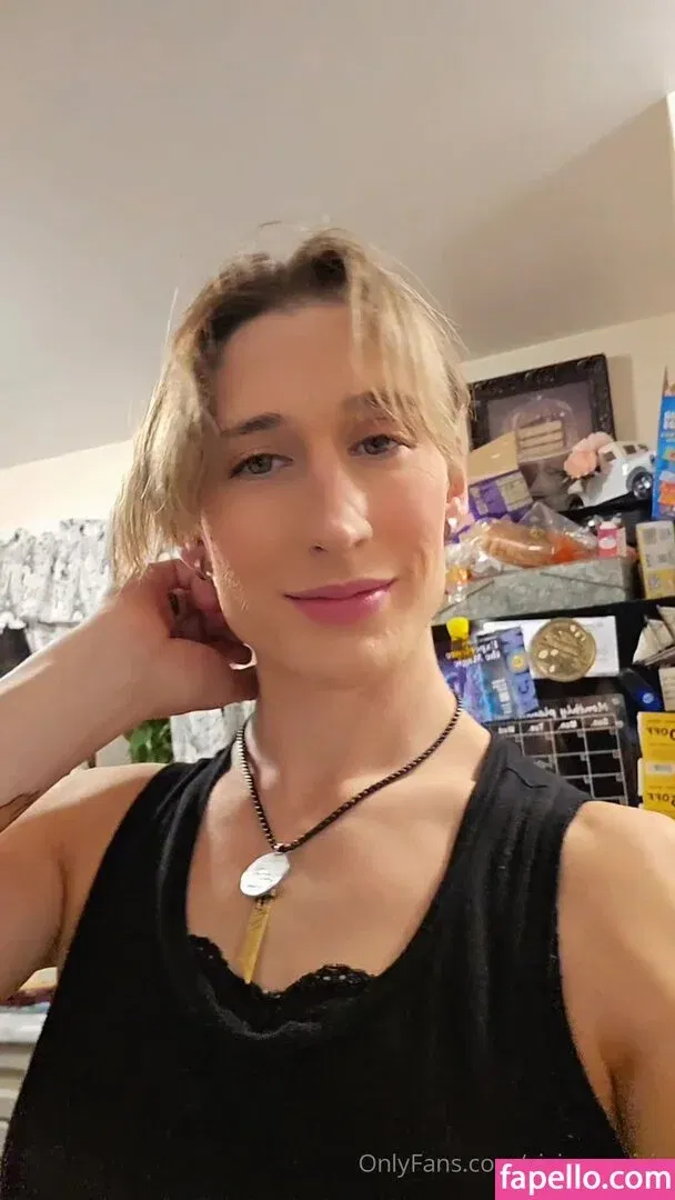 vivianxnaiviv Onlyfans Photo Gallery 