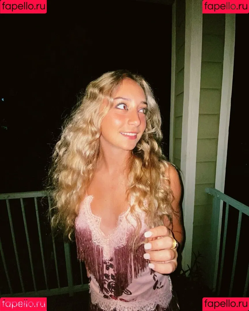 Alexa Goldberg Onlyfans Photo Gallery 