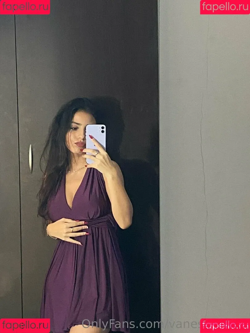 vanessa2004 Onlyfans Photo Gallery 