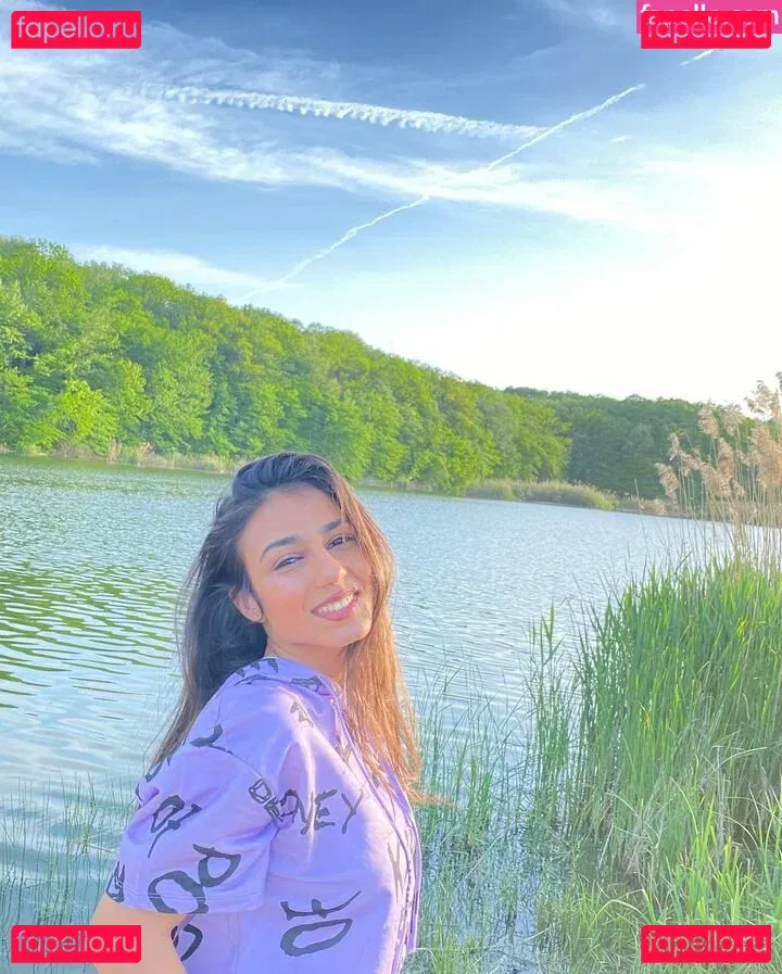 vanessa2004 Onlyfans Photo Gallery 