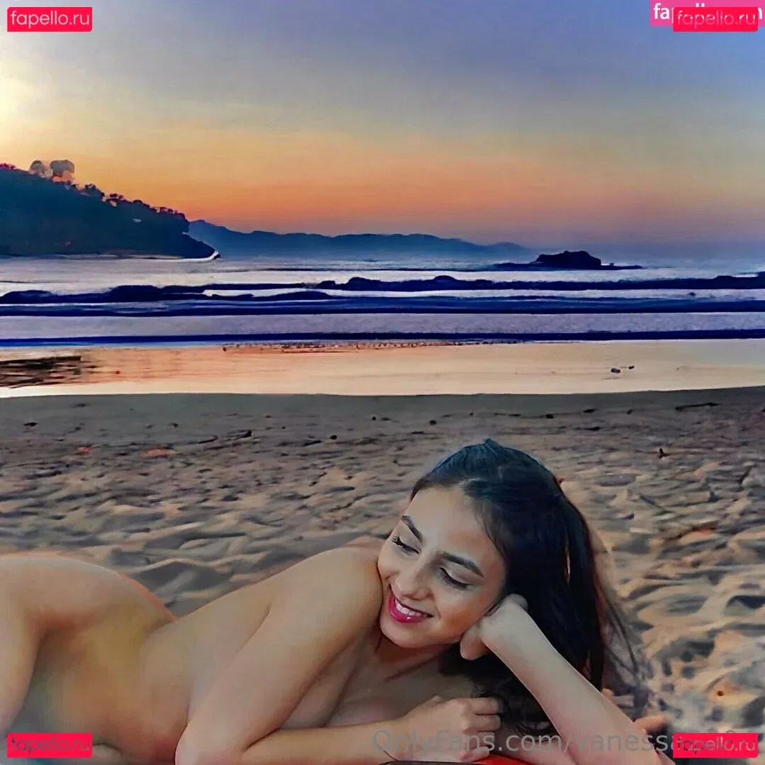 vanessa2004 Onlyfans Photo Gallery 