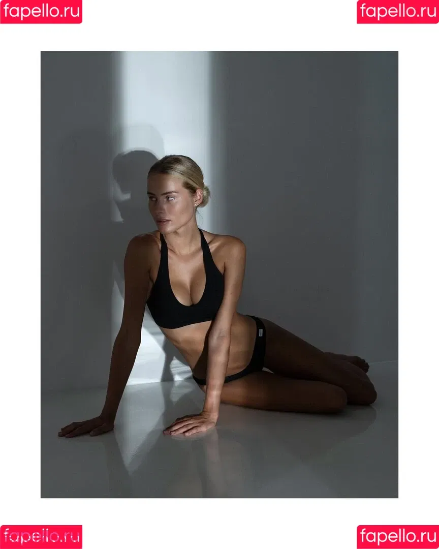 Mary.Bella Onlyfans Photo Gallery 