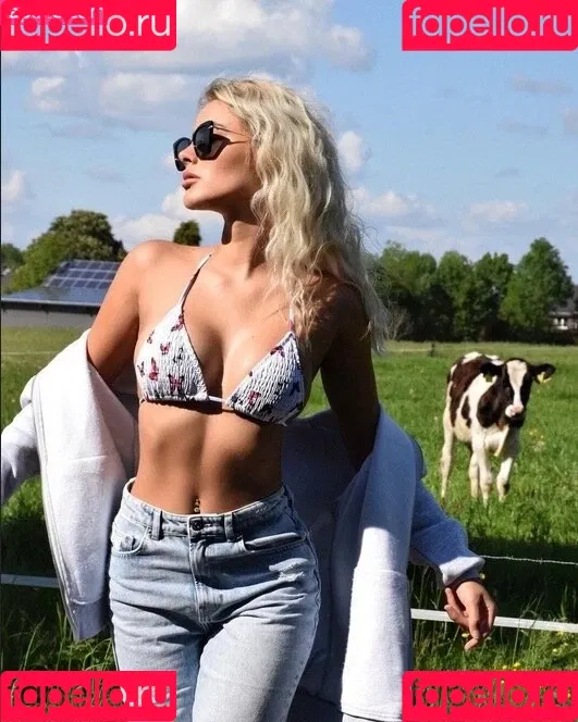 Mary.Bella Onlyfans Photo Gallery 