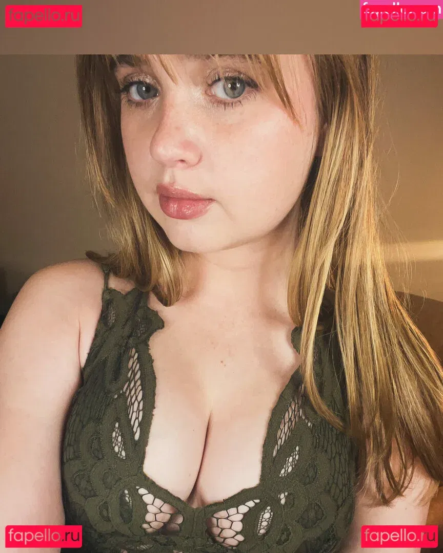 Mary.Bella Onlyfans Photo Gallery 