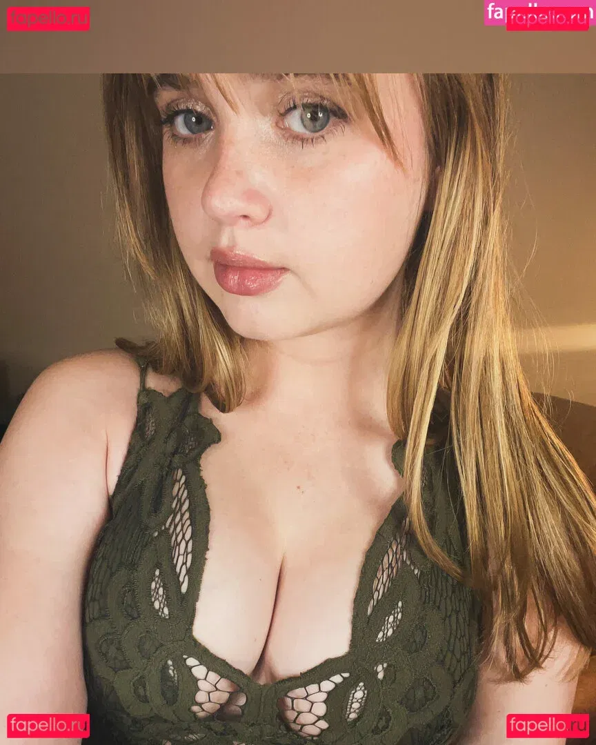 Mary.Bella Onlyfans Photo Gallery 