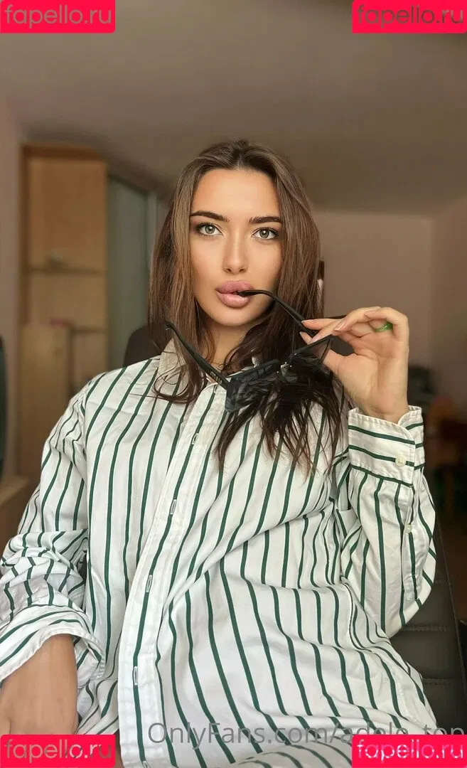 adele_top Onlyfans Photo Gallery 