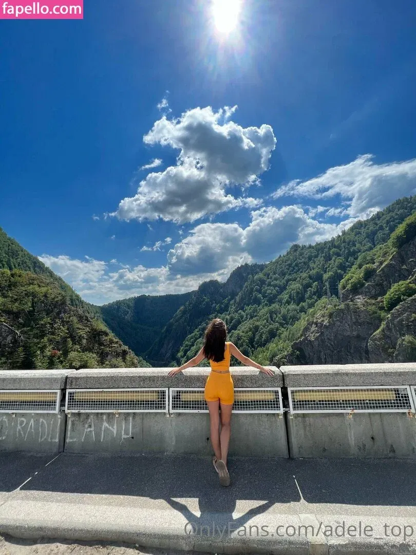 adele_top Onlyfans Photo Gallery 