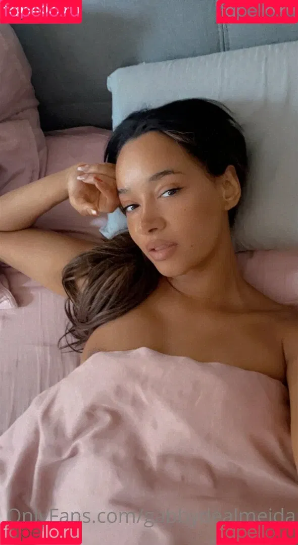 Gabriella De Almeida Rinne Onlyfans Photo Gallery 
