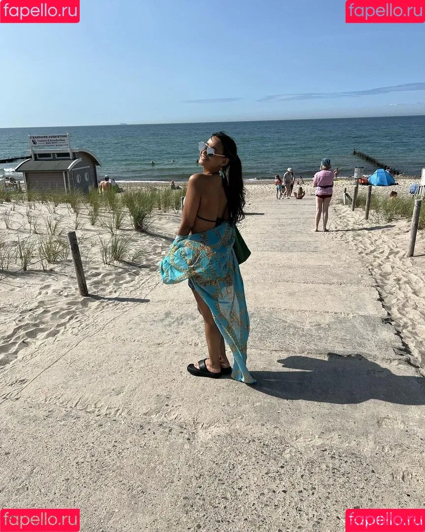 Gabriella De Almeida Rinne Onlyfans Photo Gallery 
