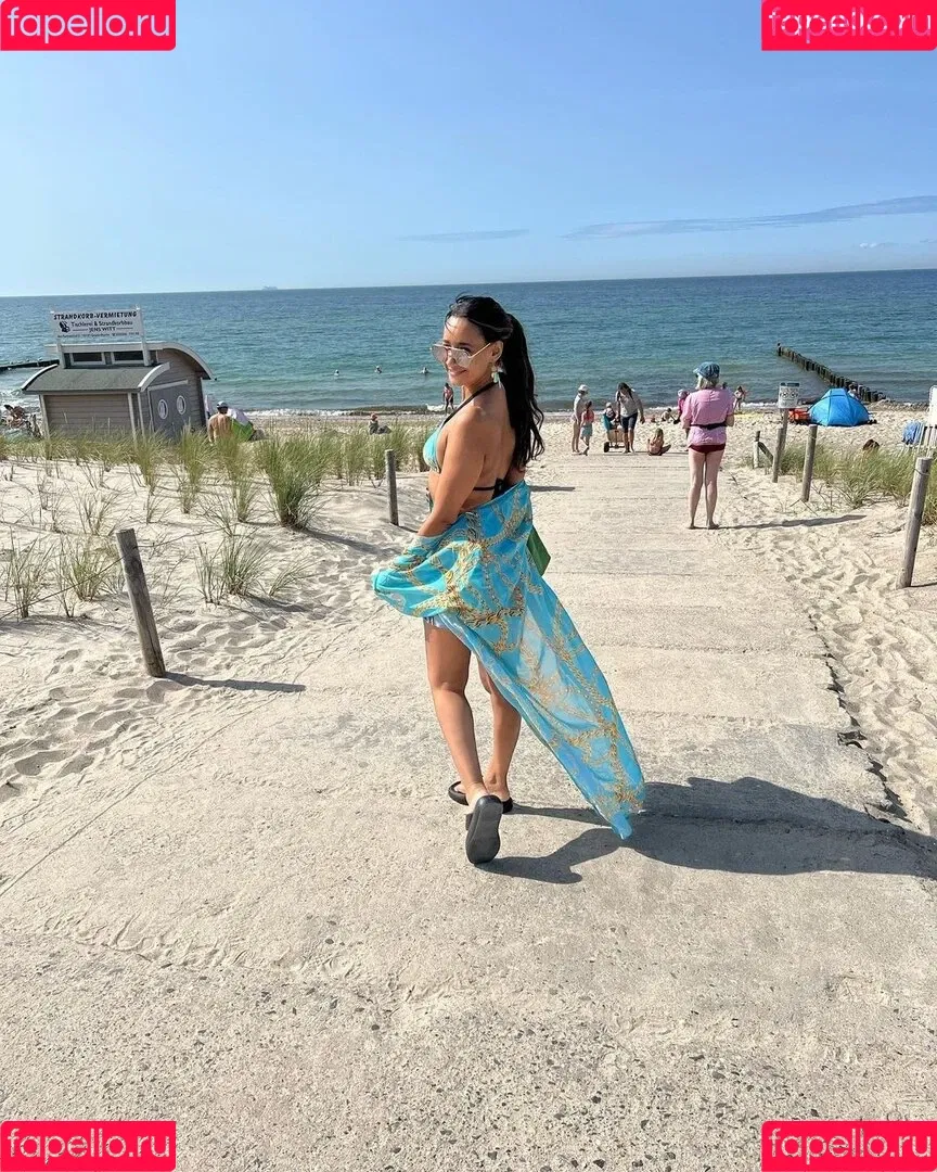Gabriella De Almeida Rinne Onlyfans Photo Gallery 