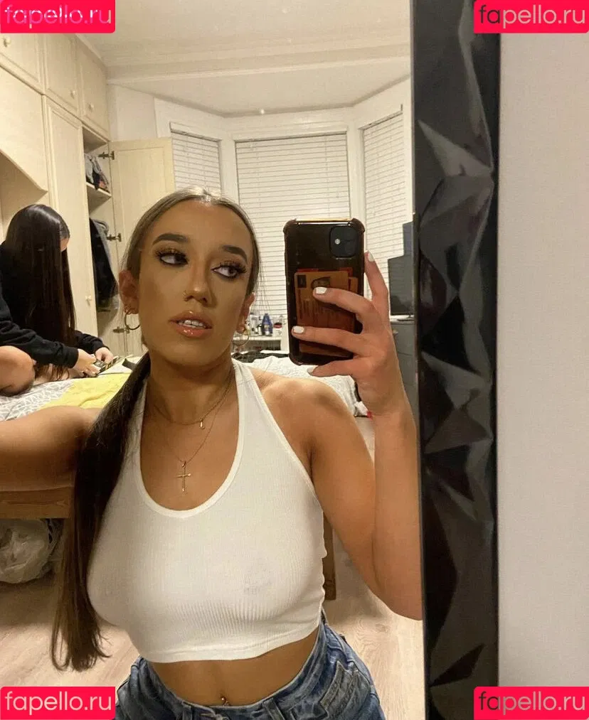 Joanna Davidson Onlyfans Photo Gallery 