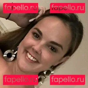 Dillon Harper Onlyfans Photo Gallery 