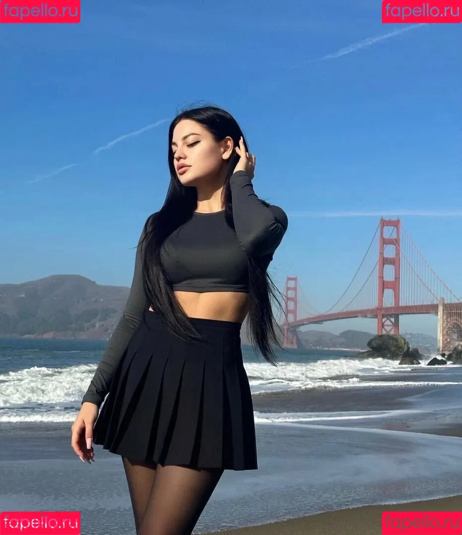 Dilara Zinatullina Onlyfans Photo Gallery 