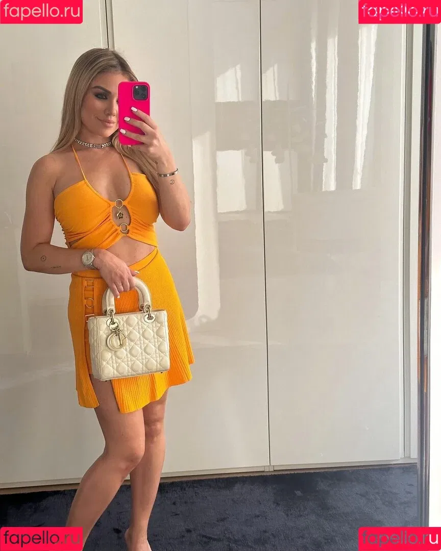 Kim Gloss Onlyfans Photo Gallery 