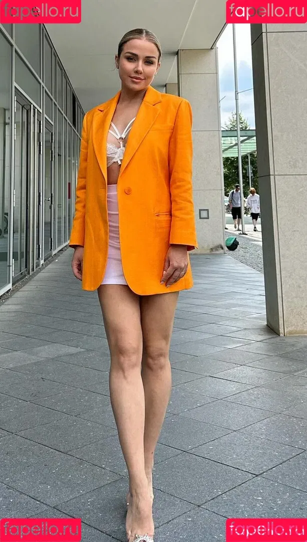 Kim Gloss Onlyfans Photo Gallery 