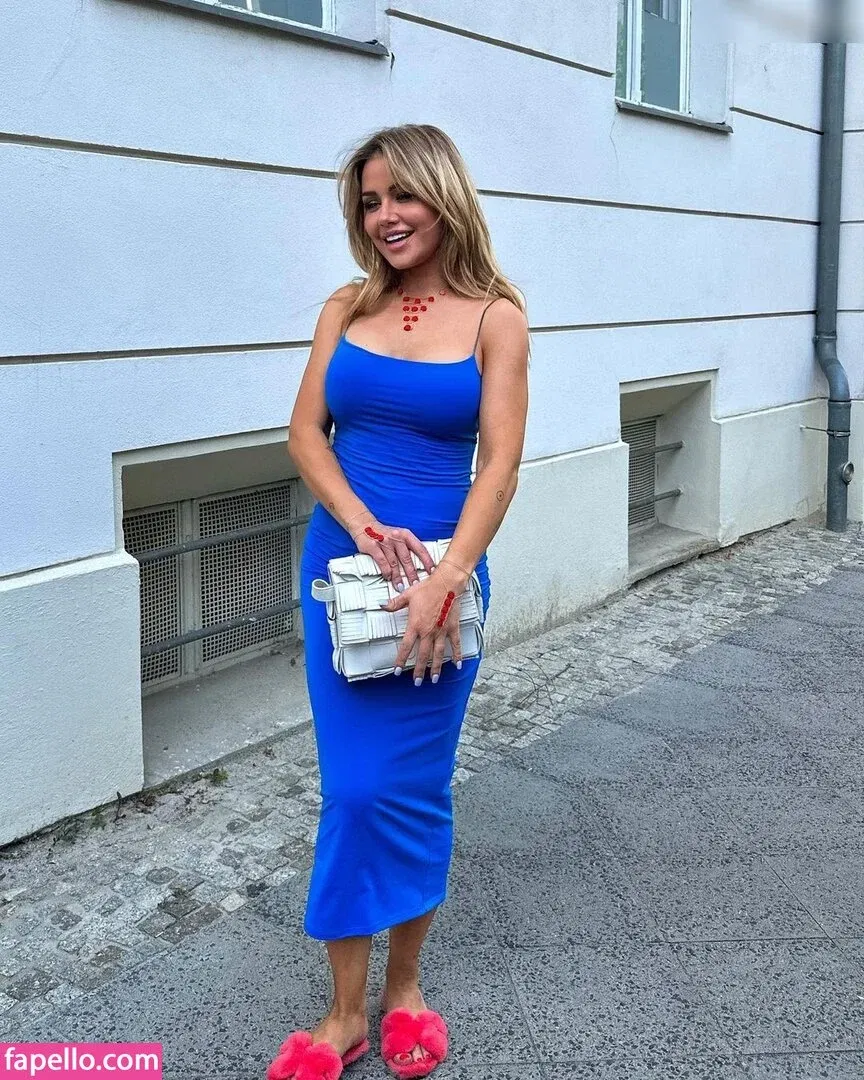 Kim Gloss Onlyfans Photo Gallery 