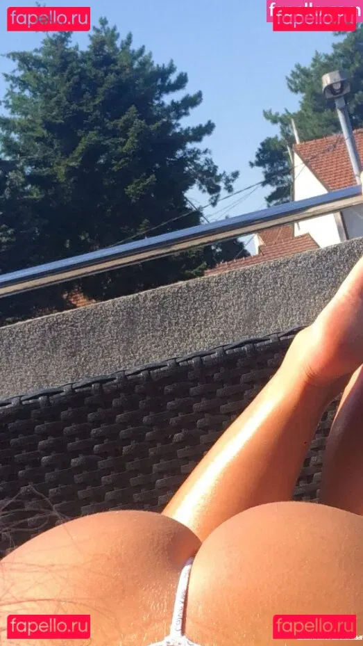 Ljubicasta Maca Onlyfans Photo Gallery 