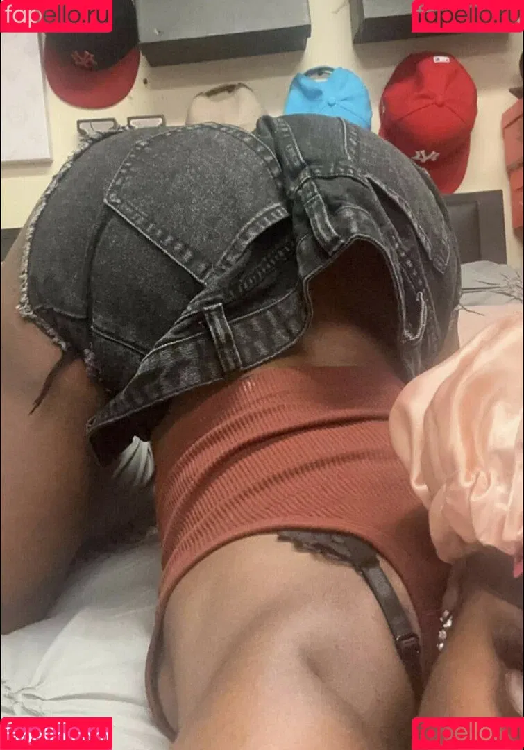 Pyt.Kelly Onlyfans Photo Gallery 