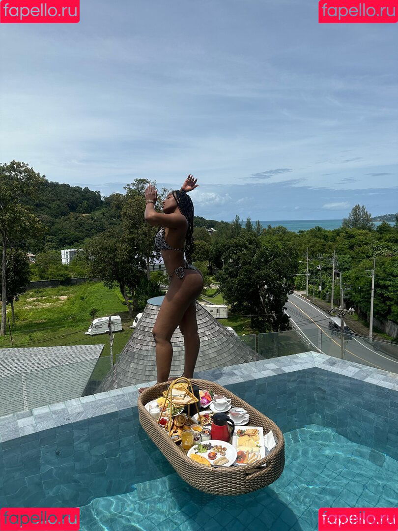 Pyt.Kelly Onlyfans Photo Gallery 