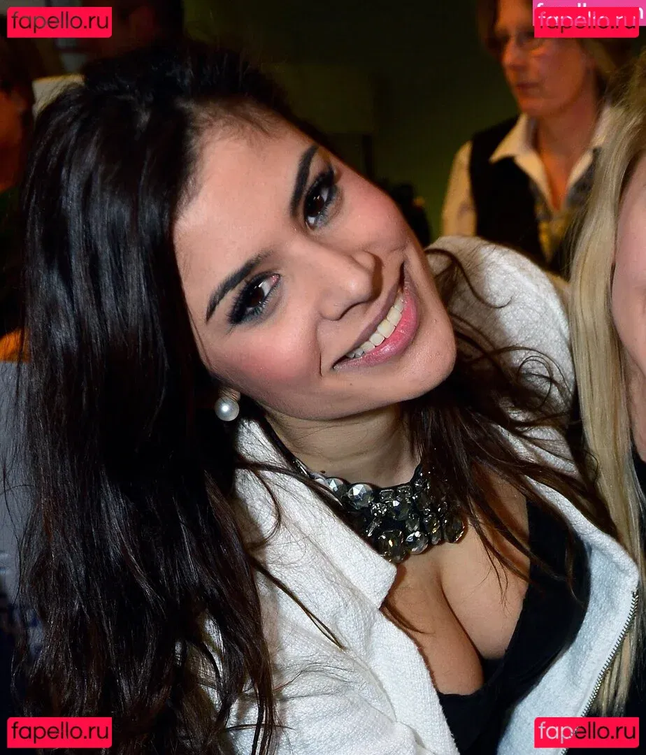 Tanja Tischewitsch Onlyfans Photo Gallery 