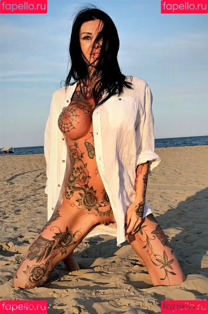 Megan Inky Onlyfans Photo Gallery 