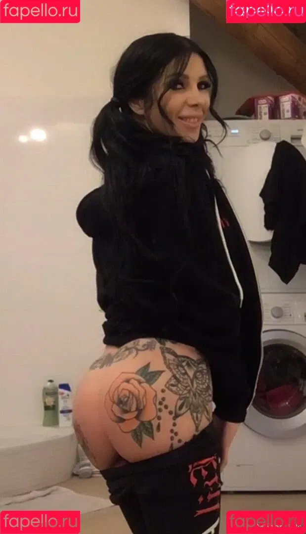 Megan Inky Onlyfans Photo Gallery 