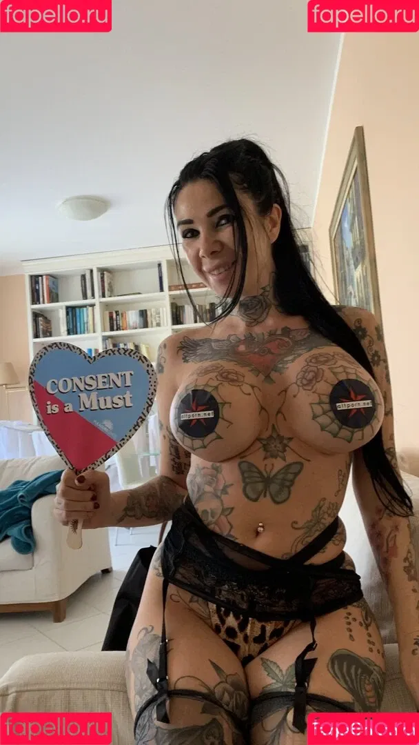 Megan Inky Onlyfans Photo Gallery 